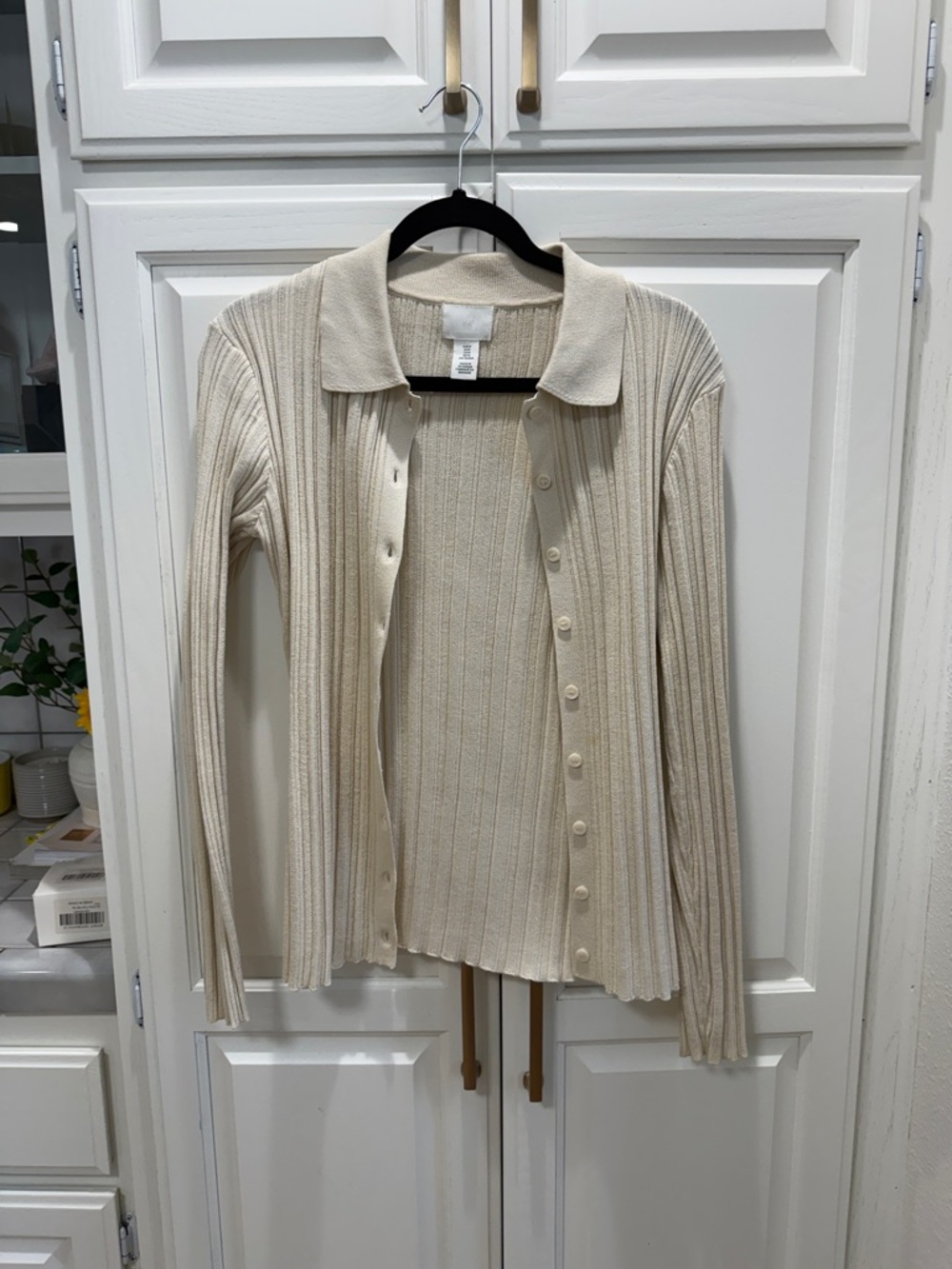 H&M Cream Ribbed Polo-Style Button Cardigan